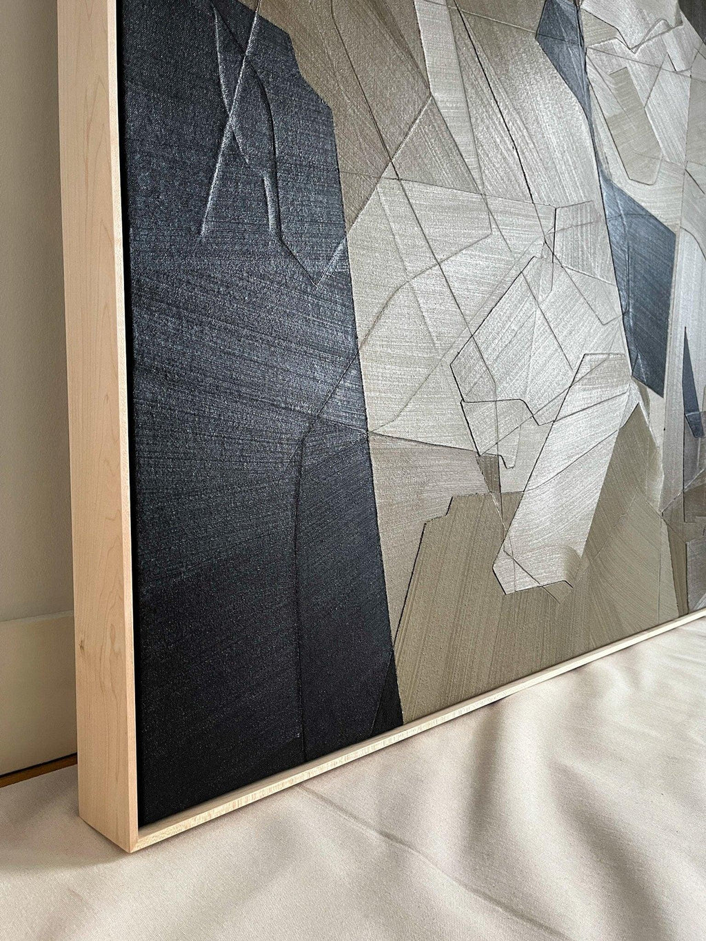 Fragmented Harmony-Geometric Abstract Irregular Wall Art in Modern Minimalist Home Decoration